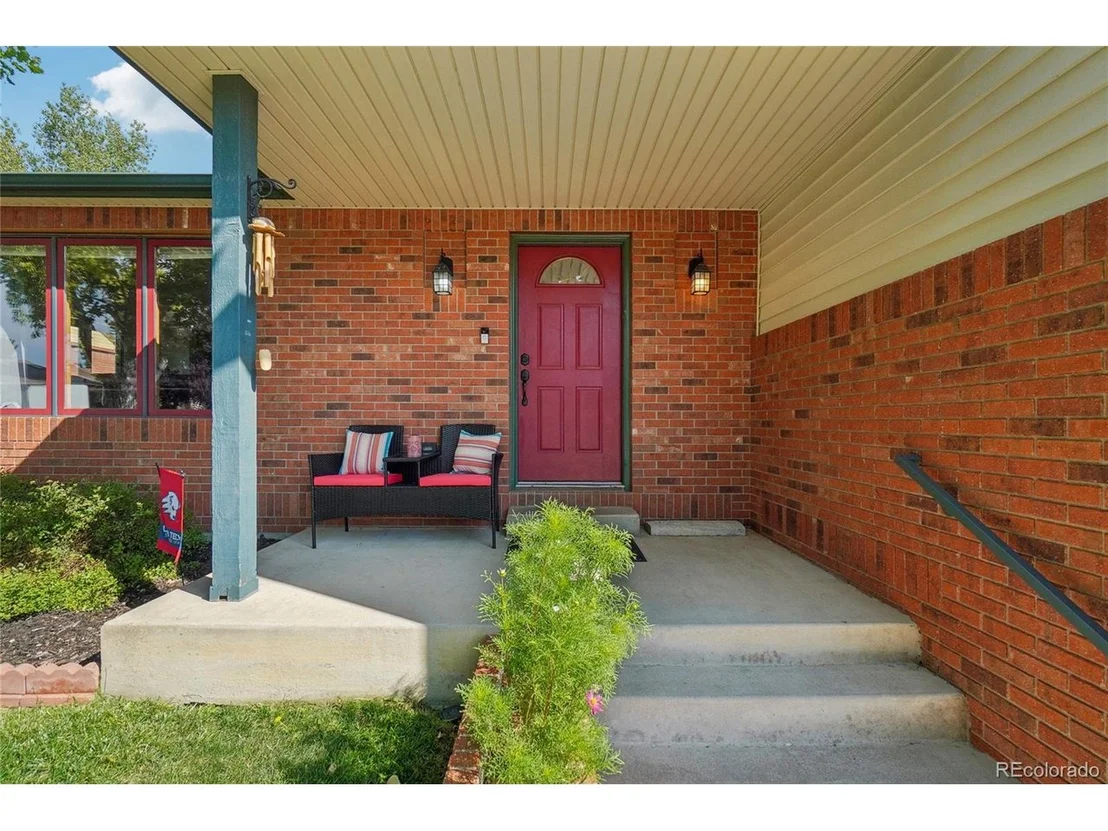 Photo of 644 Munson Ct