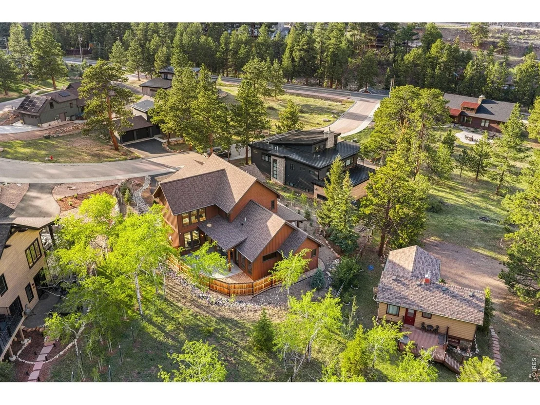 Photo of 2742 Ypsilon Cir