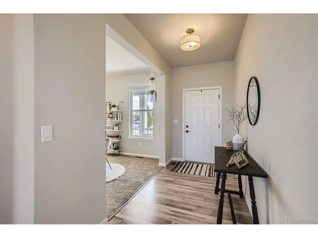 Photo of 1665 Shoreview Pkwy