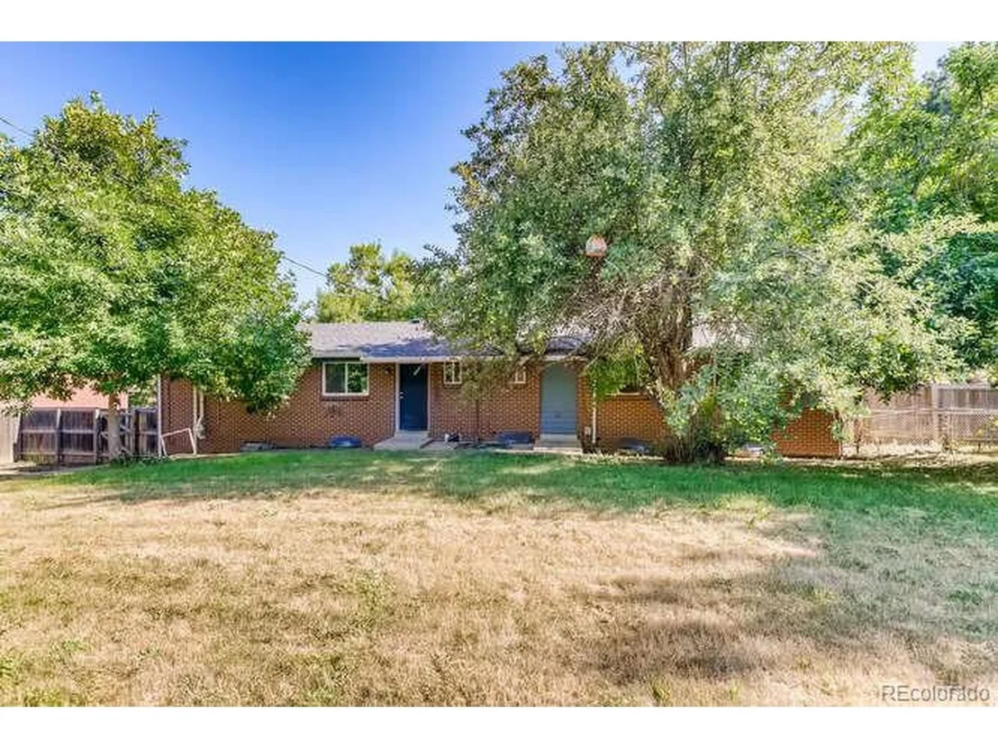 Photo of 11923 W 60th Pl