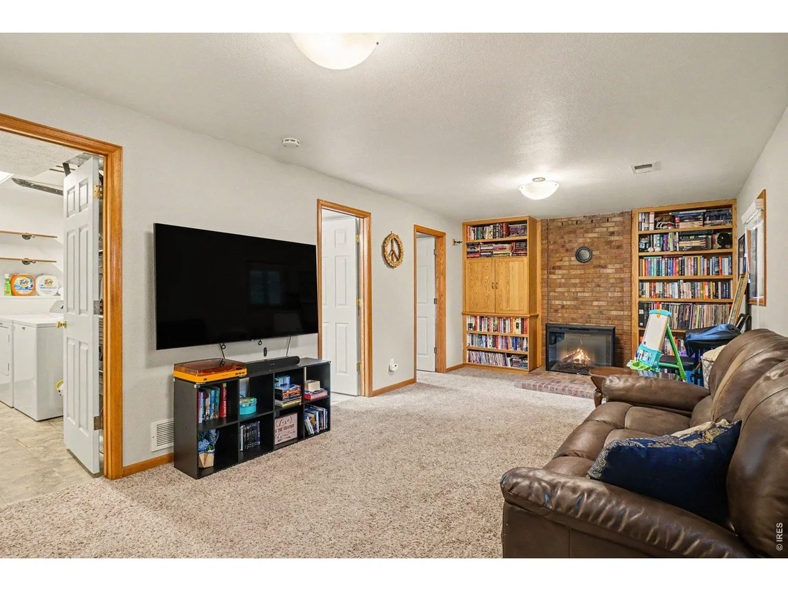 Photo of 3919 Logan Dr
