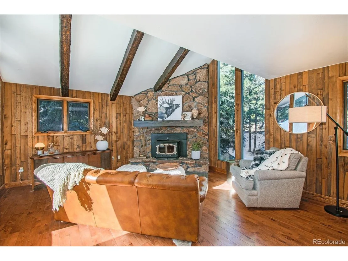 Photo of 5127 Knotty Pine Ln