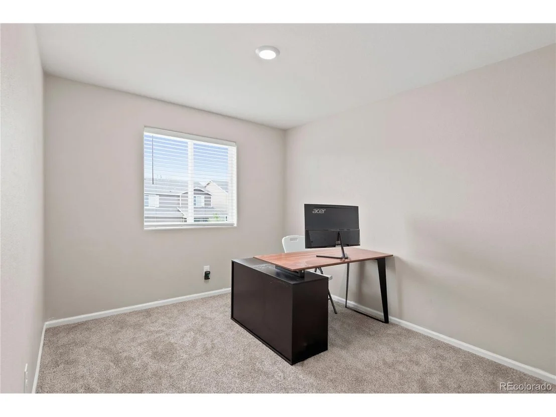 Photo of 47363 Lilac Ave