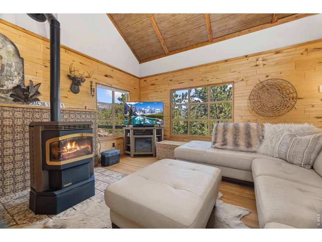 Photo of 128 Elk Rd