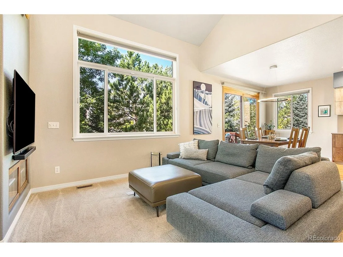 Photo of 1418 Pine View Rd