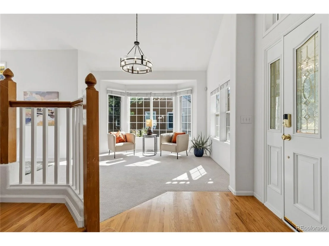 Photo of 445 Mesa View Way