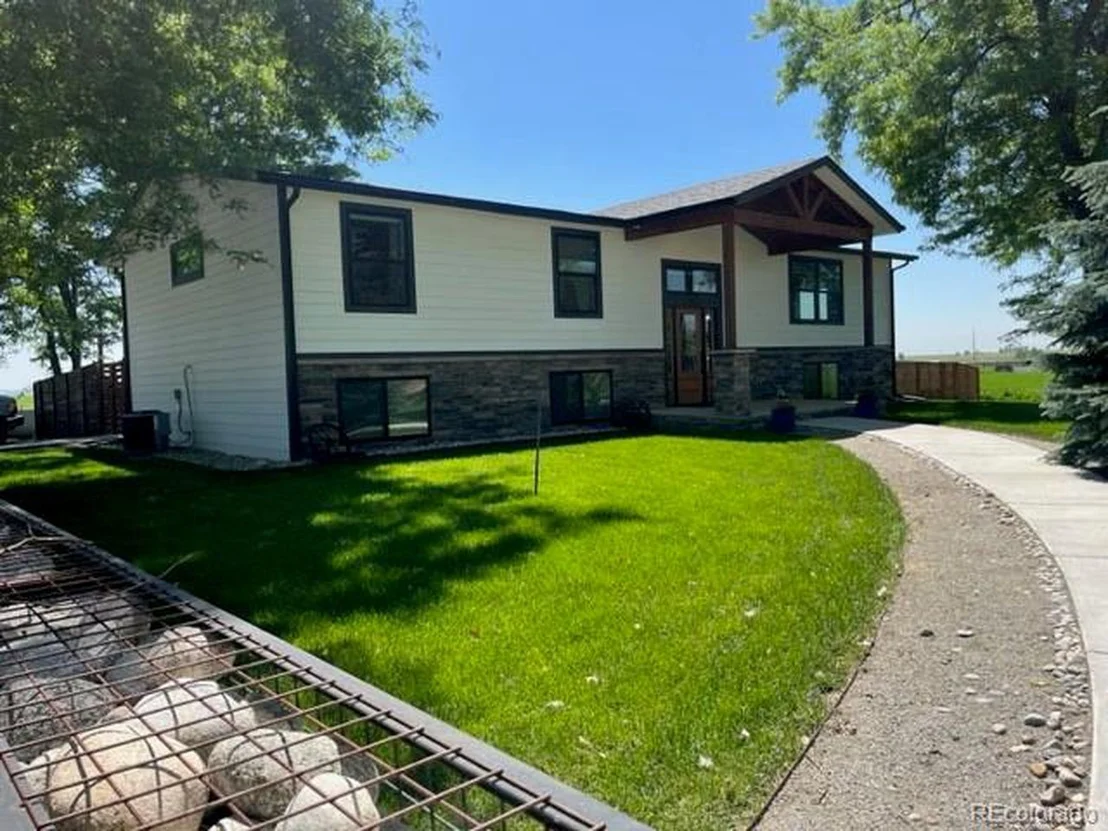 Photo of 16202 County Road 15