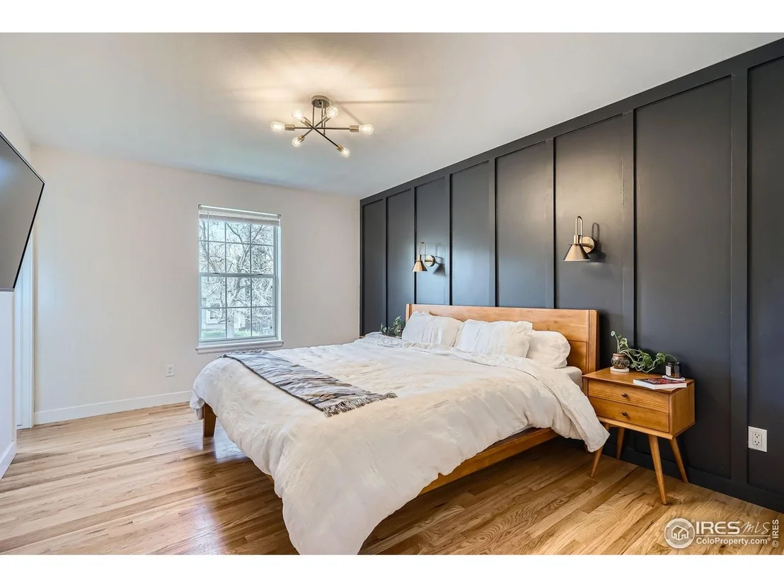Photo of 348 Eisenhower Dr