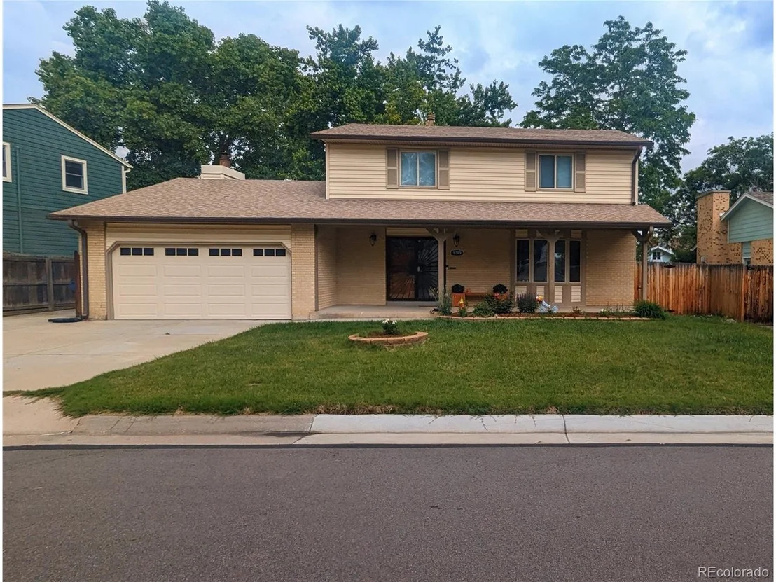 Photo of 9749 Meade Cir