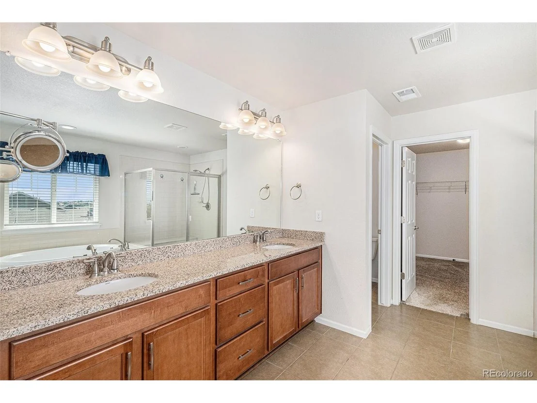 Photo of 4773 S Wenatchee Cir