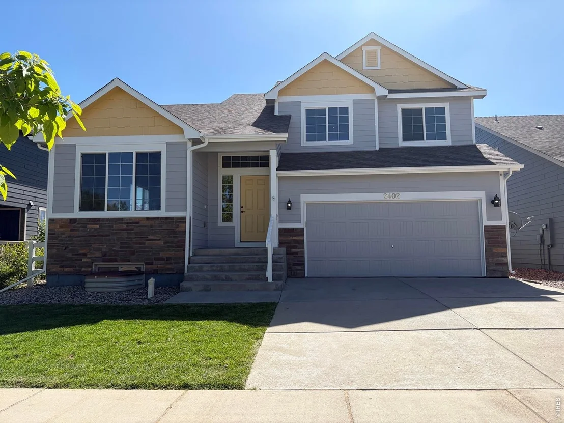 Photo of 2402 Thoreau Dr
