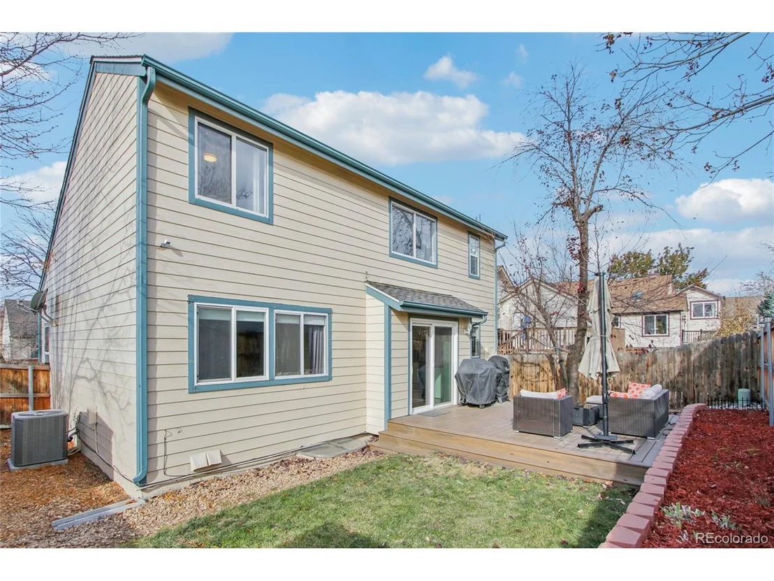 Photo of 10000 Ames St