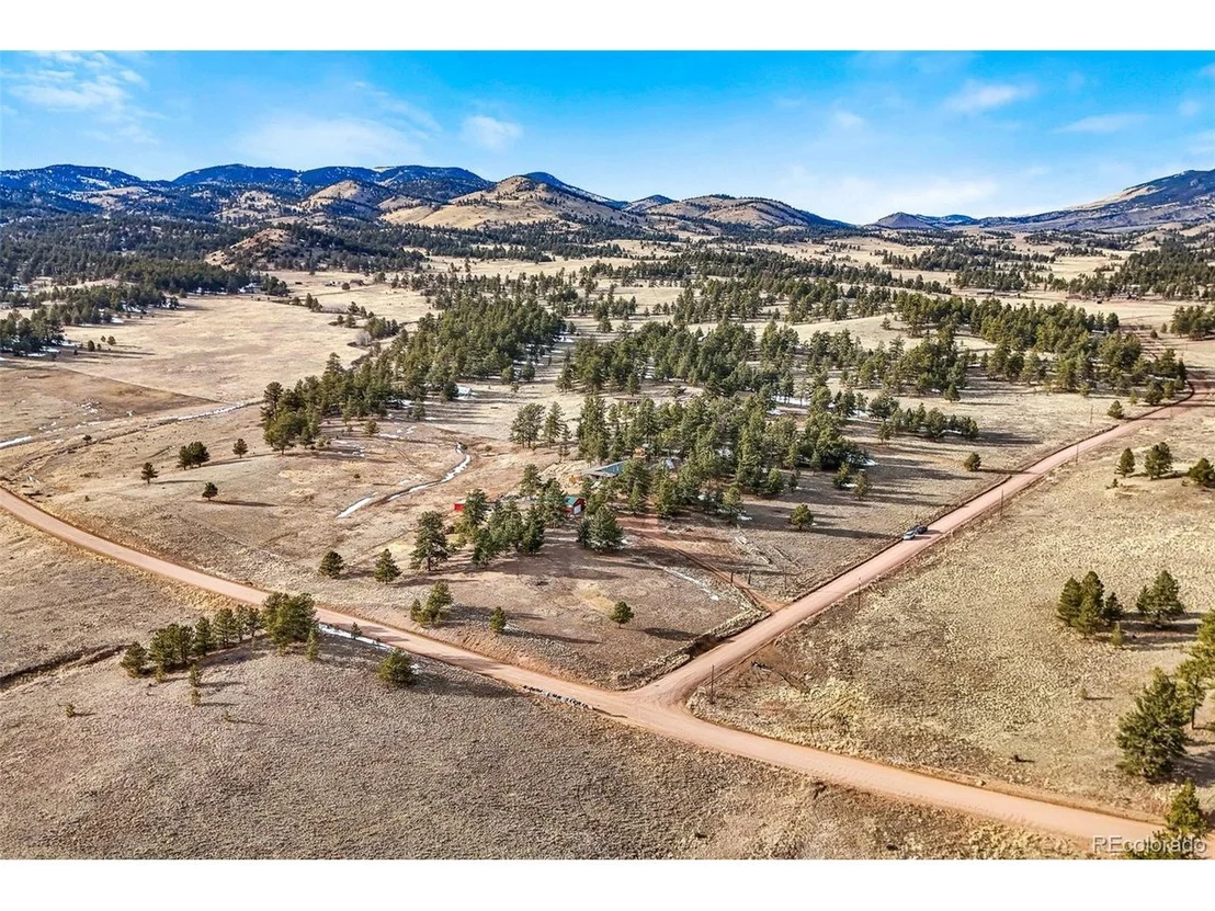 Photo of 97 Deer Ln