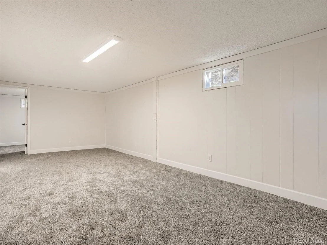 Photo of 6571 Benton Cir