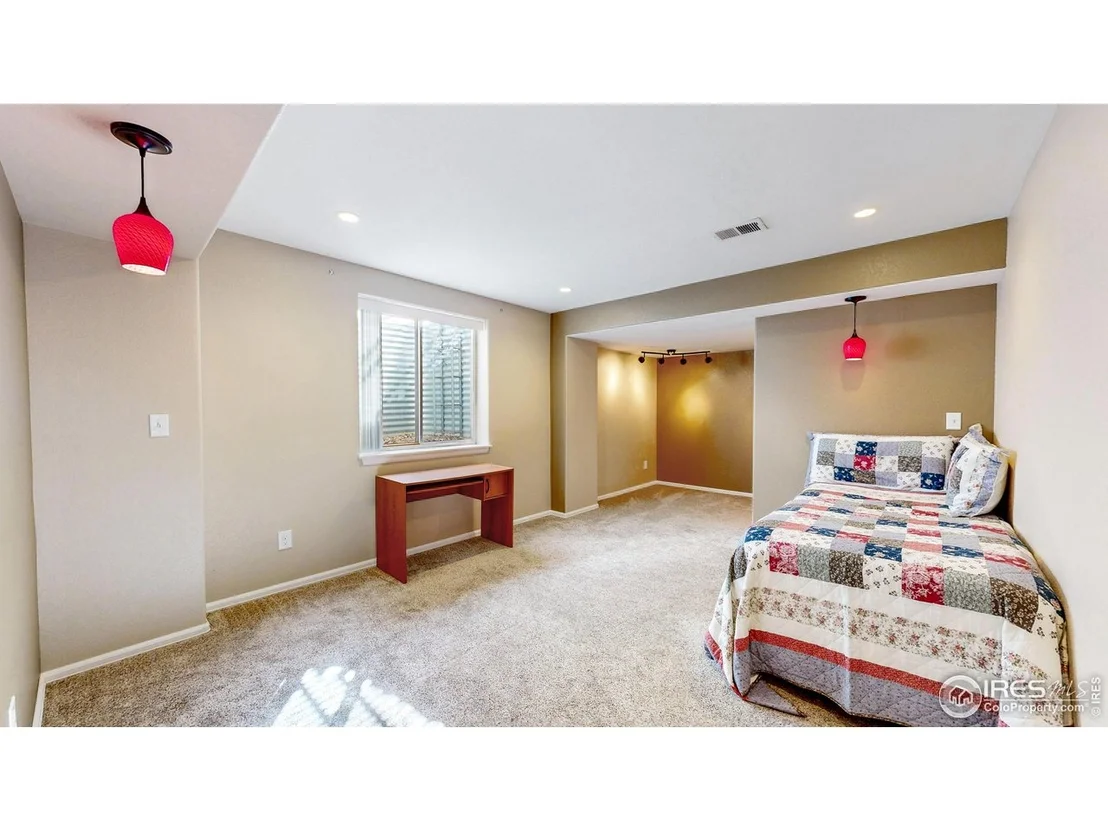 Photo of 1121 Jefferson Dr