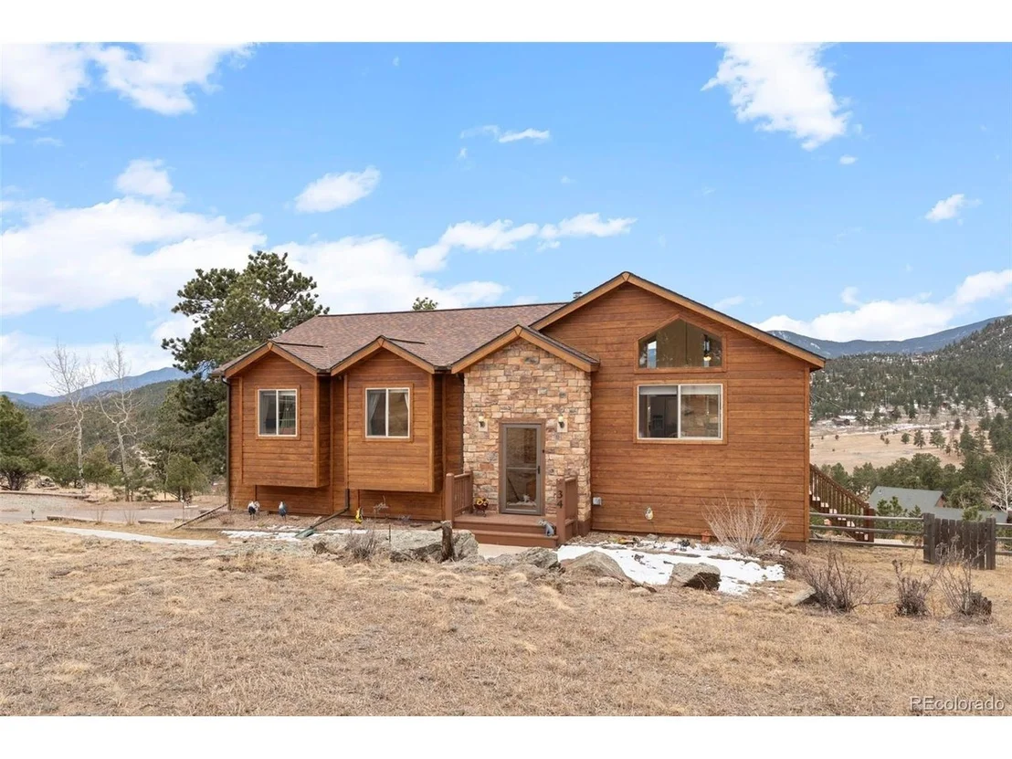 Photo of 34 S Circle Dr