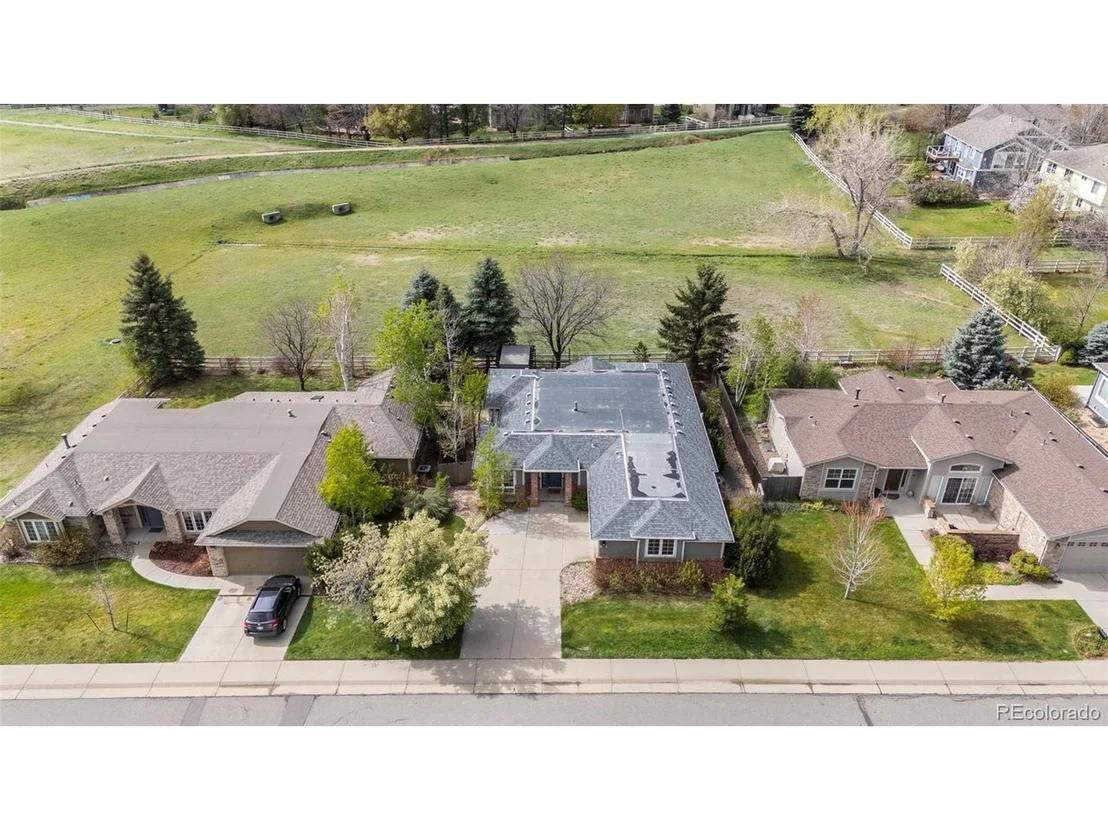 Photo of 2330 Sandpiper Dr