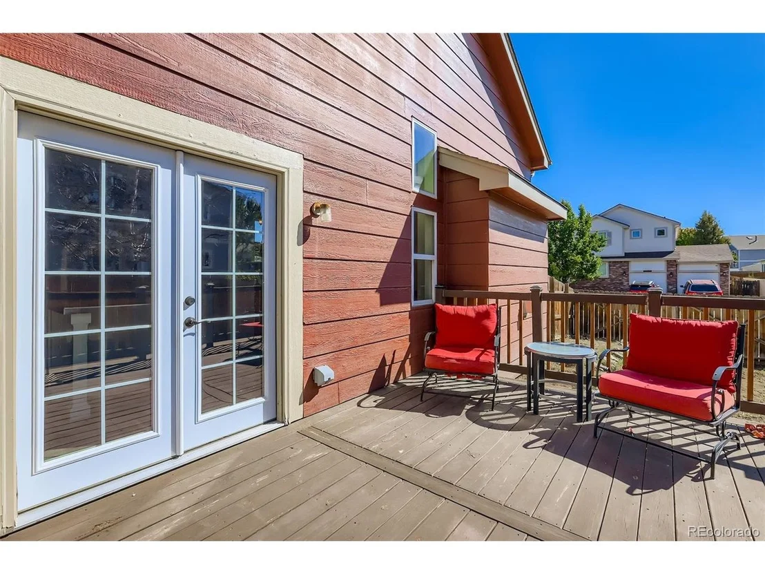 Photo of 6200 Sparrow Ave