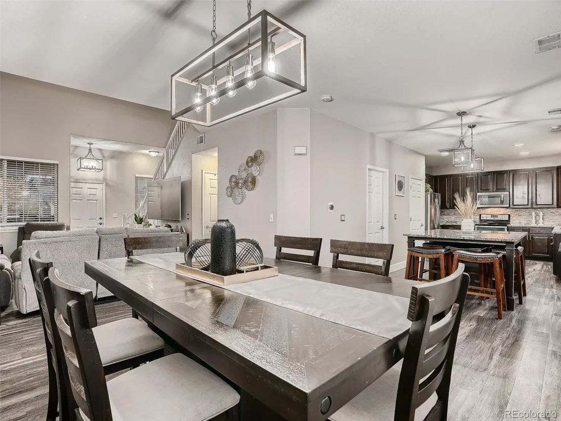 Photo of 10047 Crystal Cir