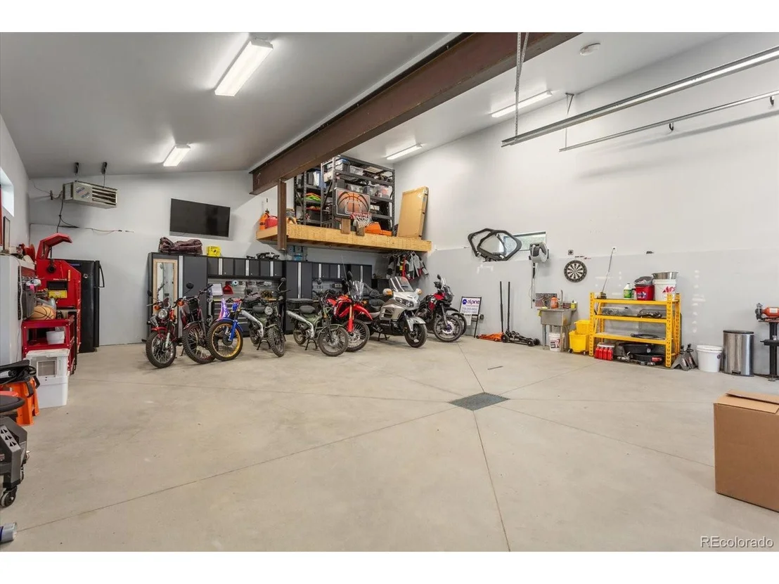 Photo of 30935 Main Range Dr