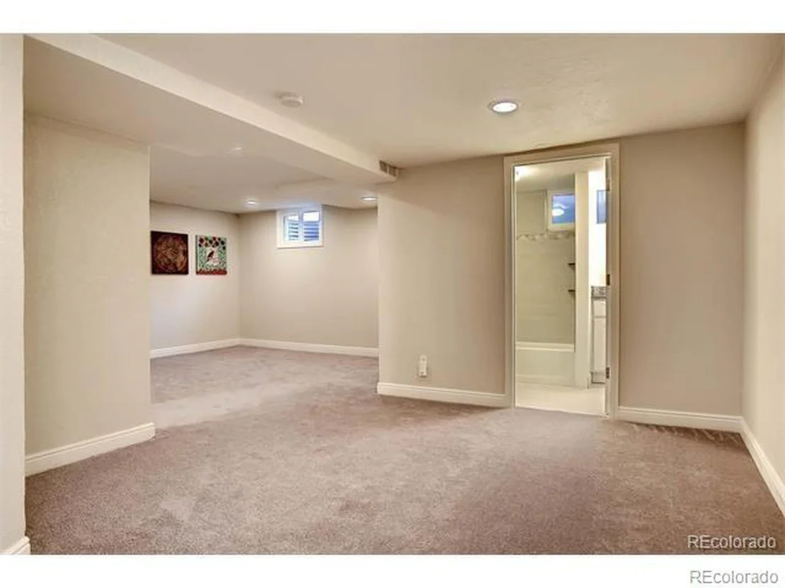 Photo of 980 Irving St