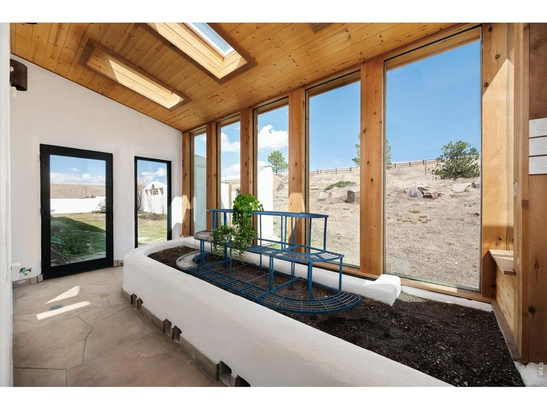 Photo of 6877 Marshall Dr