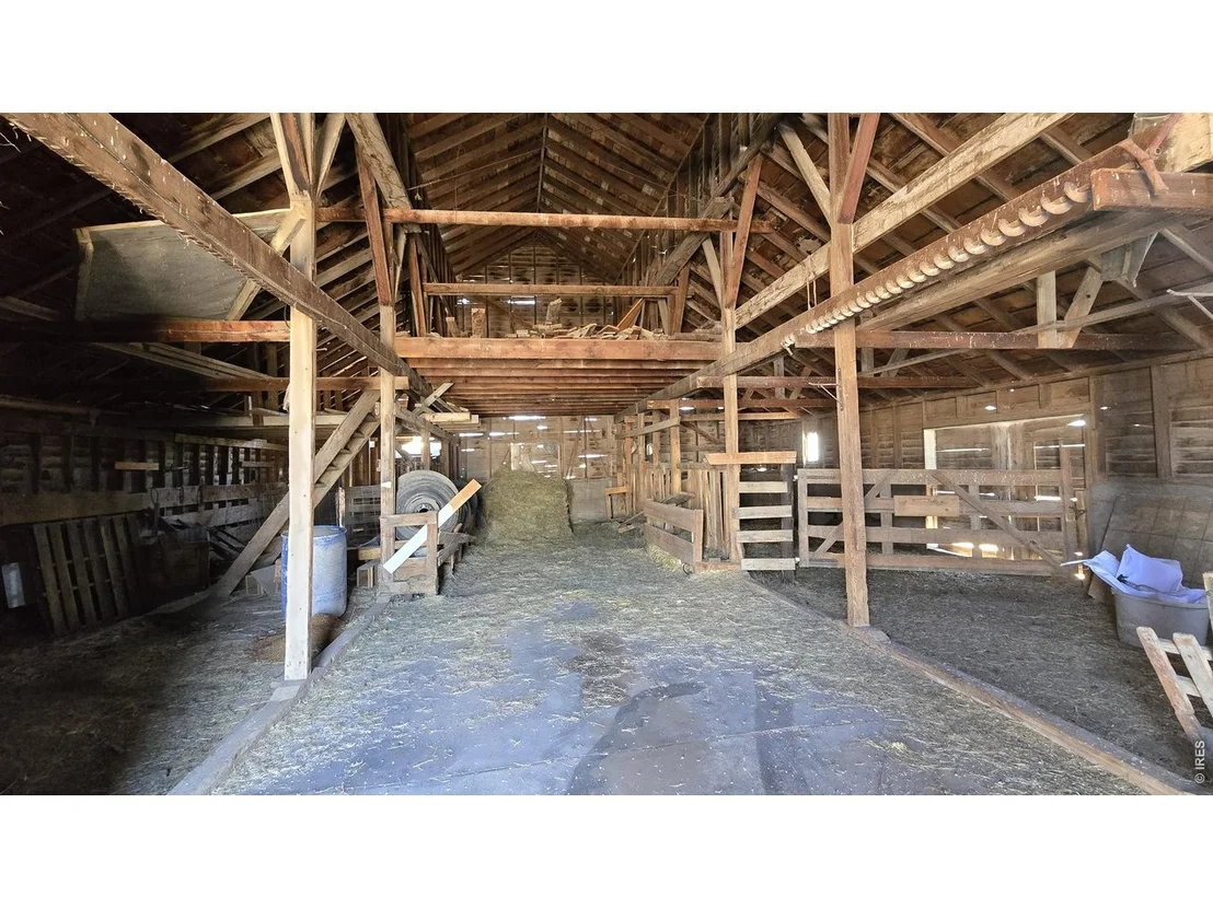Photo of 37485 County Road 63
