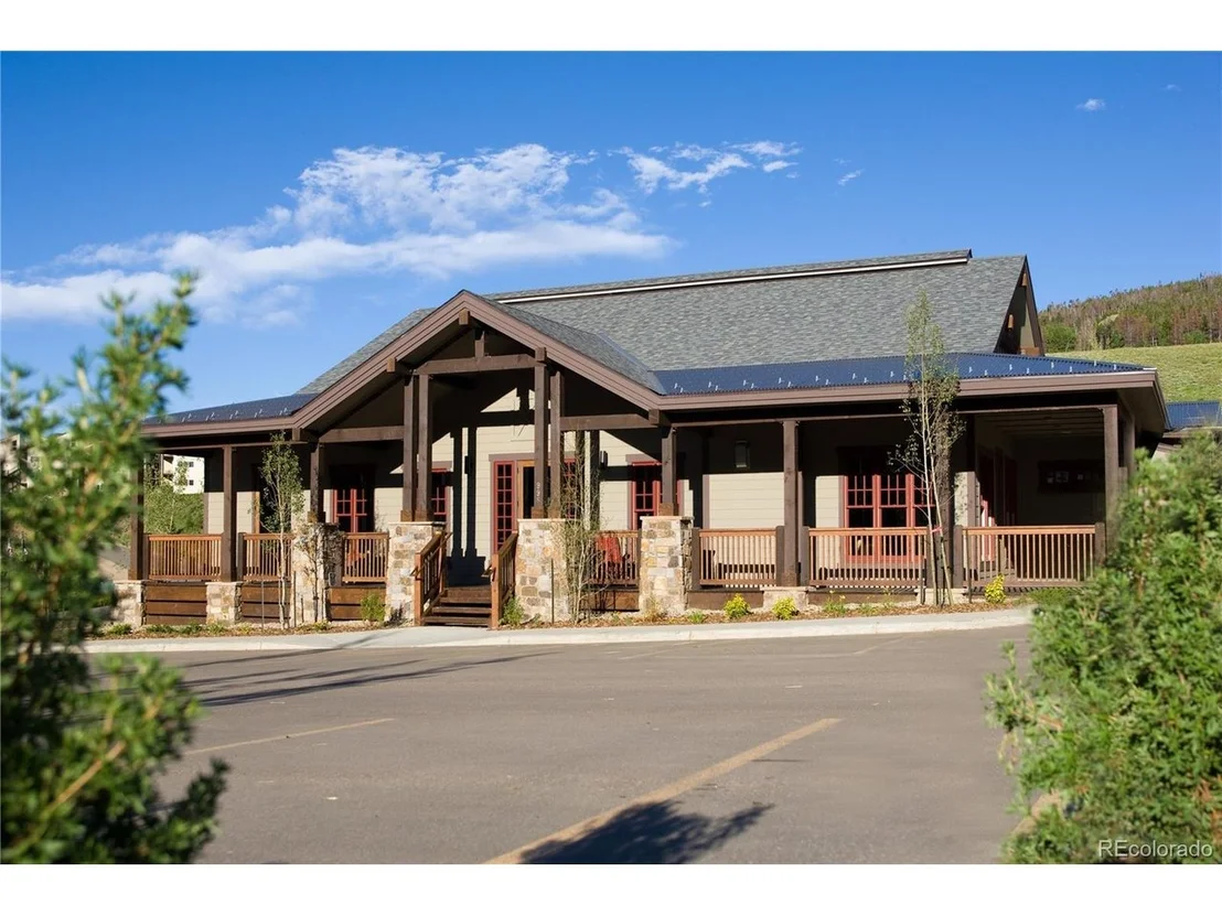 Photo of 103 Peak View Dr