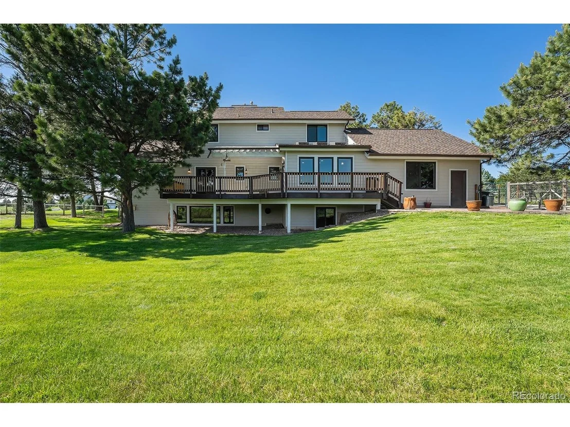 Photo of 497 Grey Squirrel Way