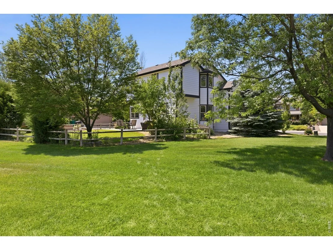 Photo of 1709 Green River Dr