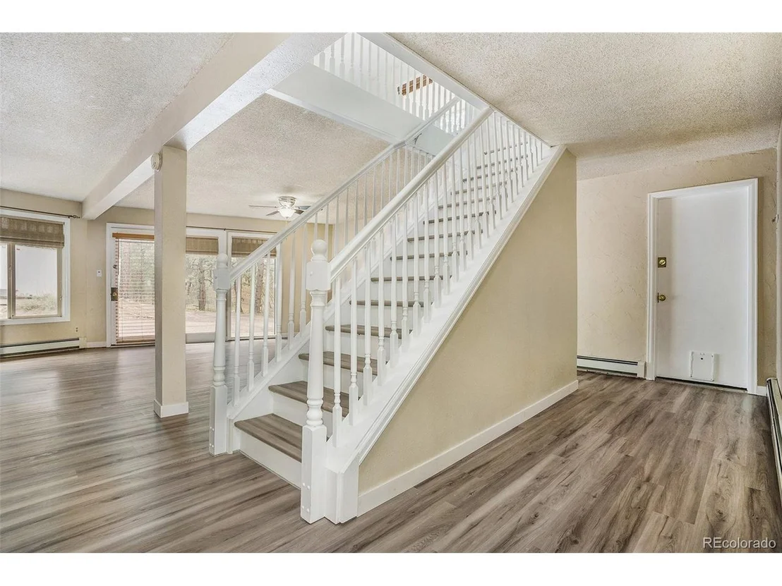 Photo of 385 Seneca Way