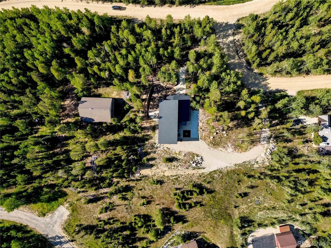 Photo of 28 Rainbow Dr