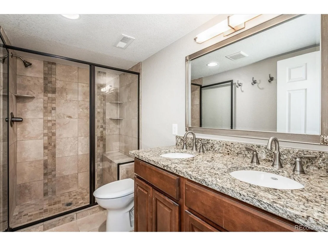 Photo of 3047 Windridge Cir