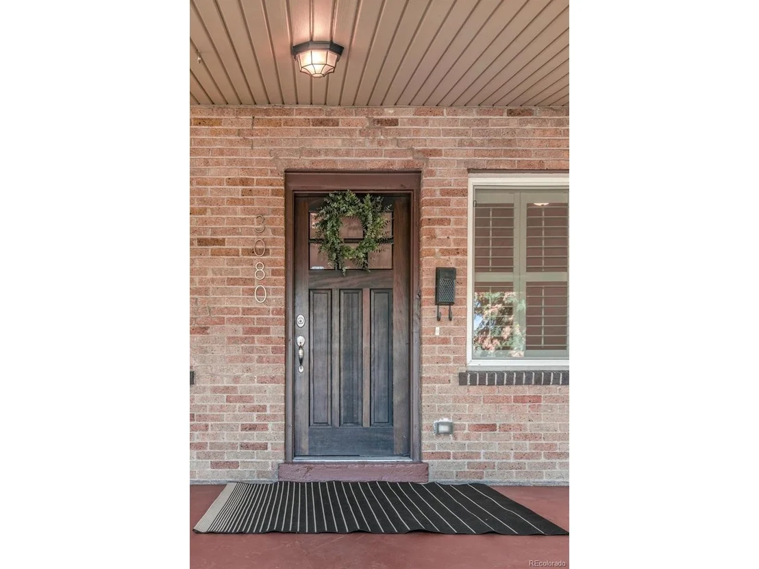 Photo of 3080 W Clyde Pl