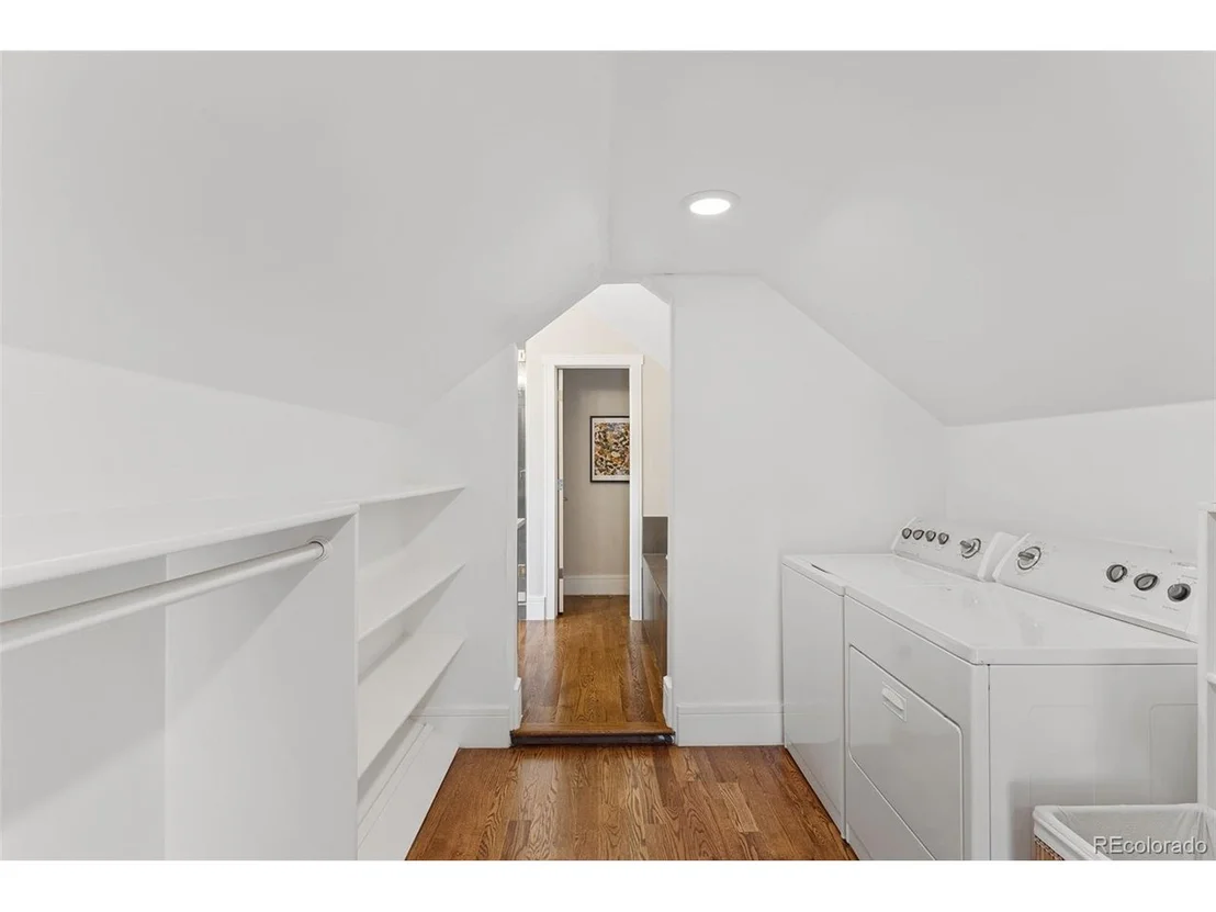 Photo of 4149 Irving St