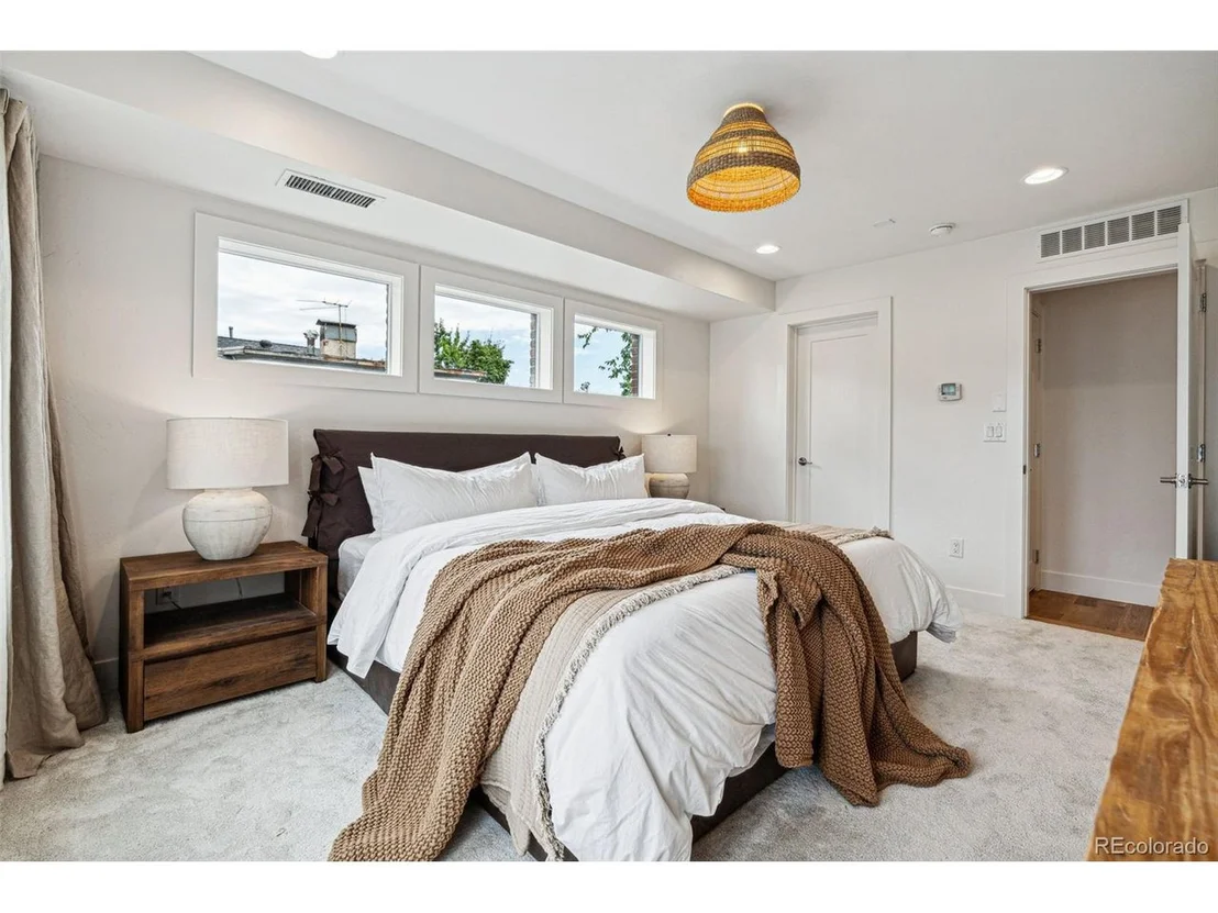 Photo of 2400 Lowell Blvd