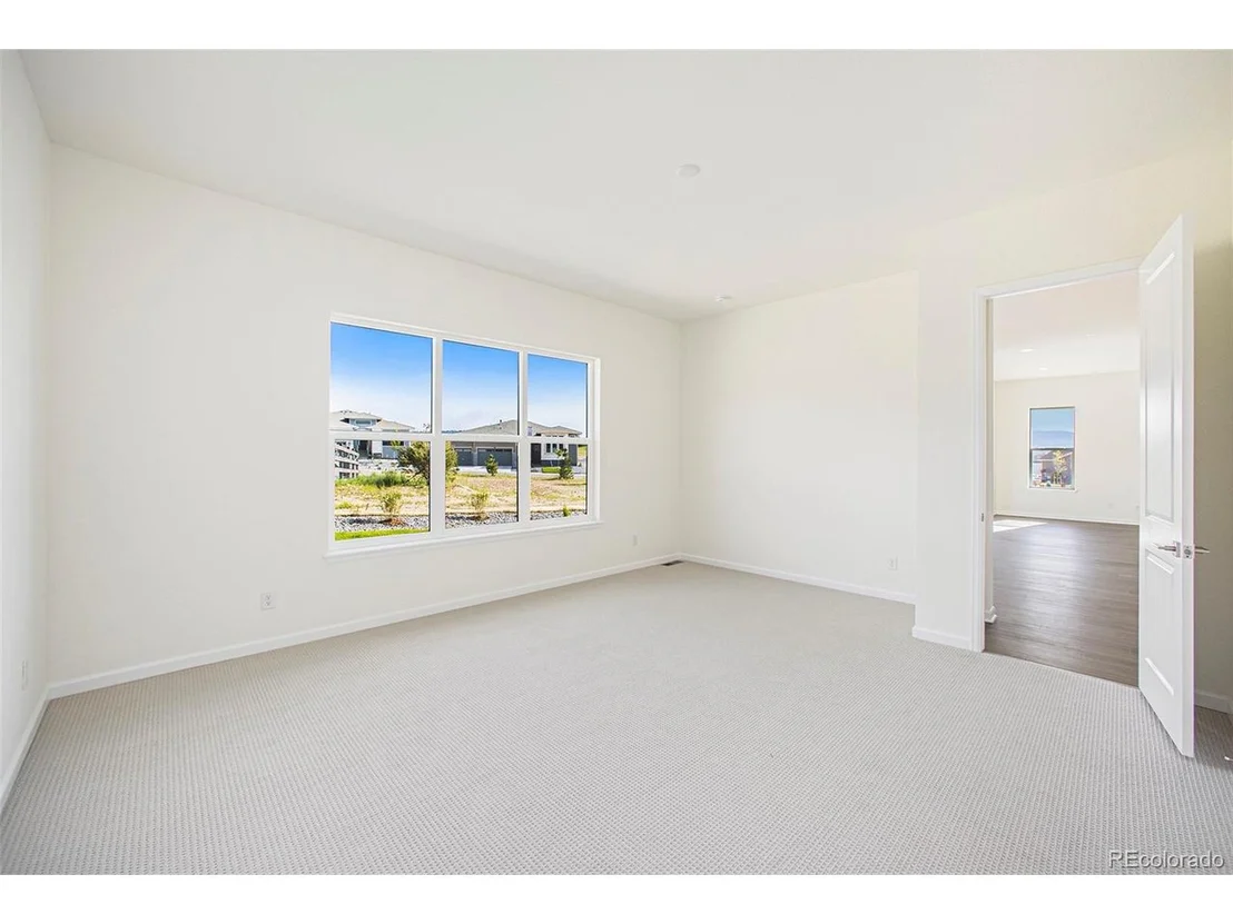 Photo of 671 Scrubjay Cir
