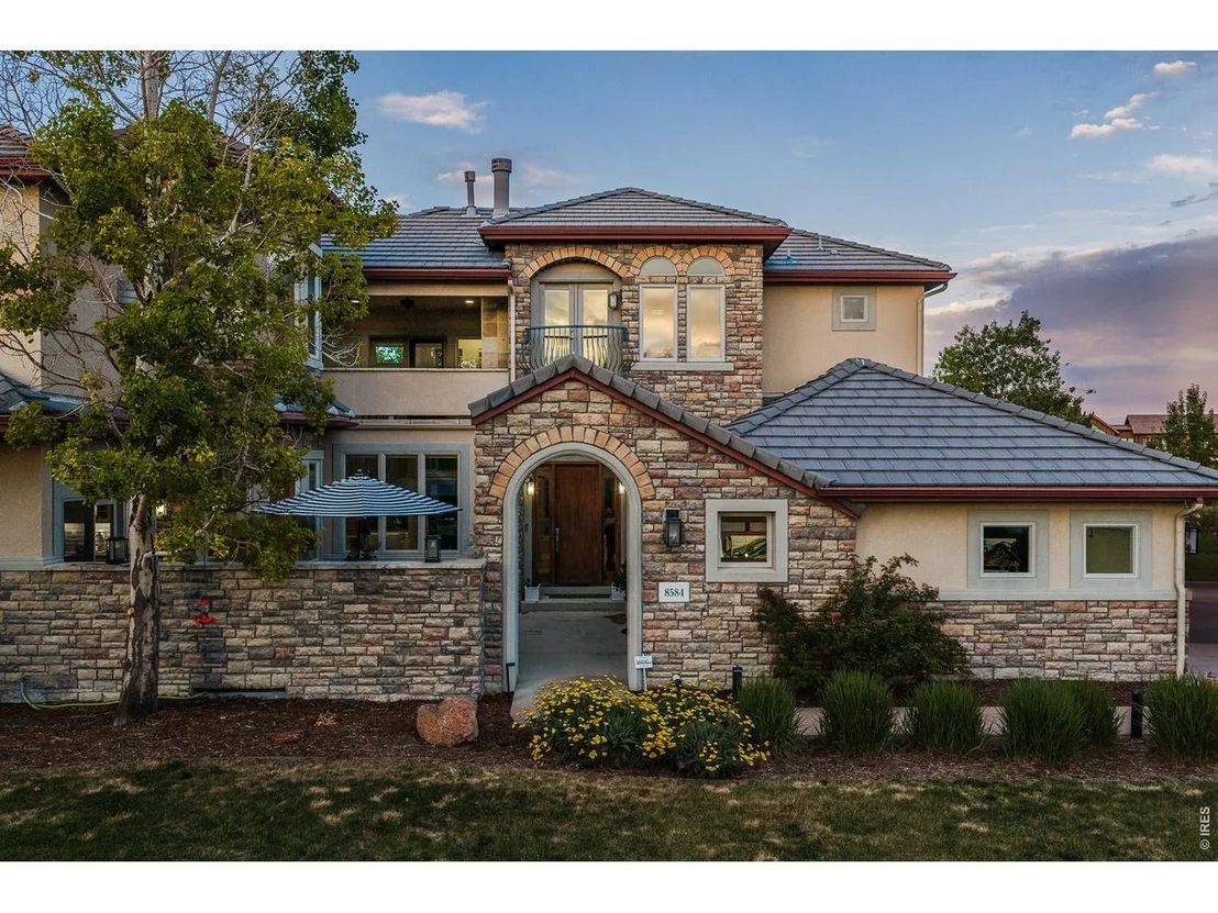 Photo of 8584 Summerlin Pl