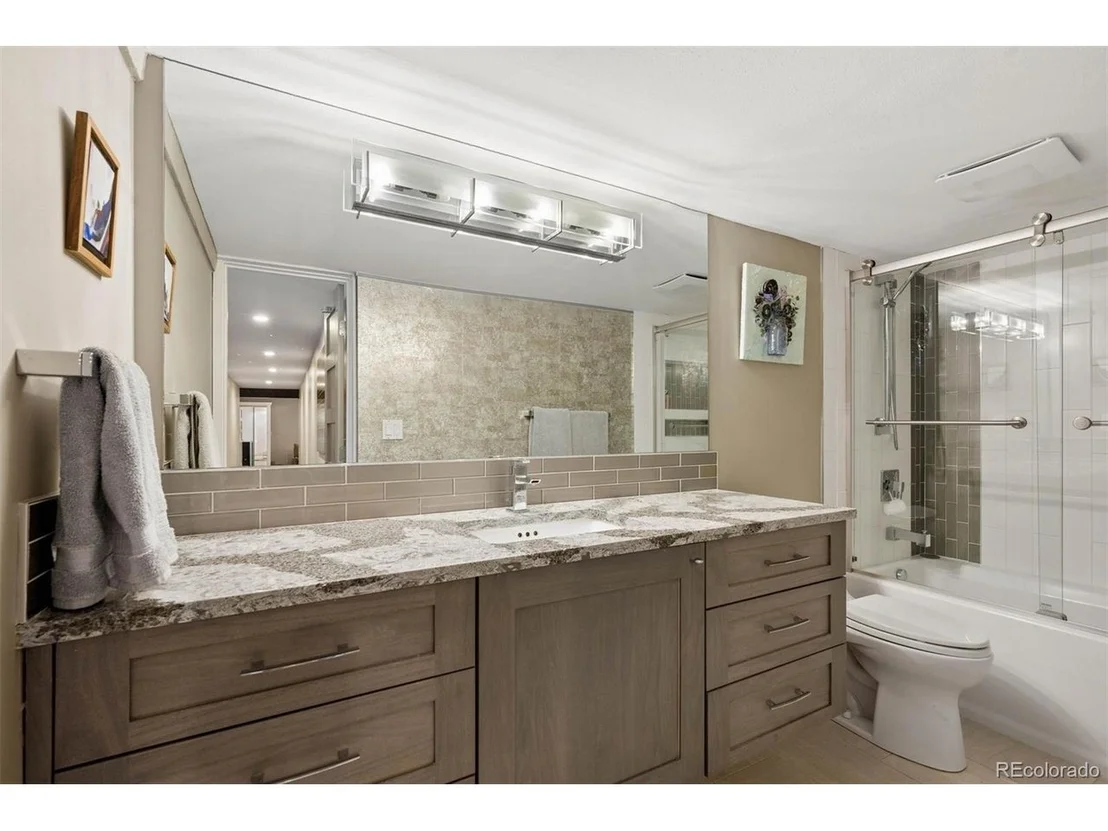 Photo of 31347 Tamarisk Ln