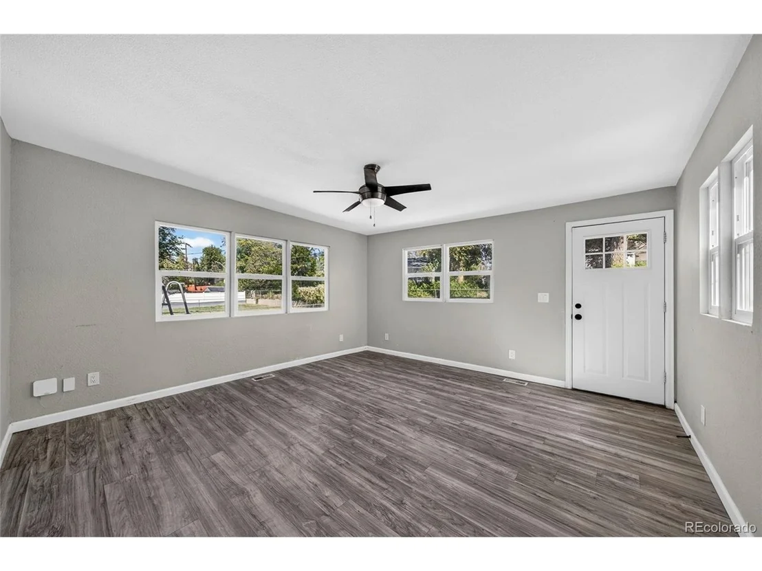 Photo of 1614 Alexander Cir