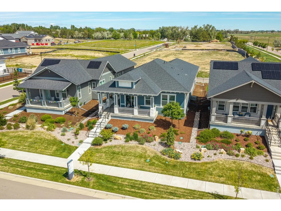 Photo of 2033 Squib Ln