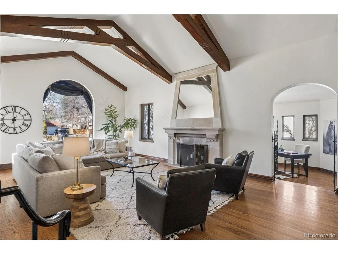 Photo of 6 Ivy Ln