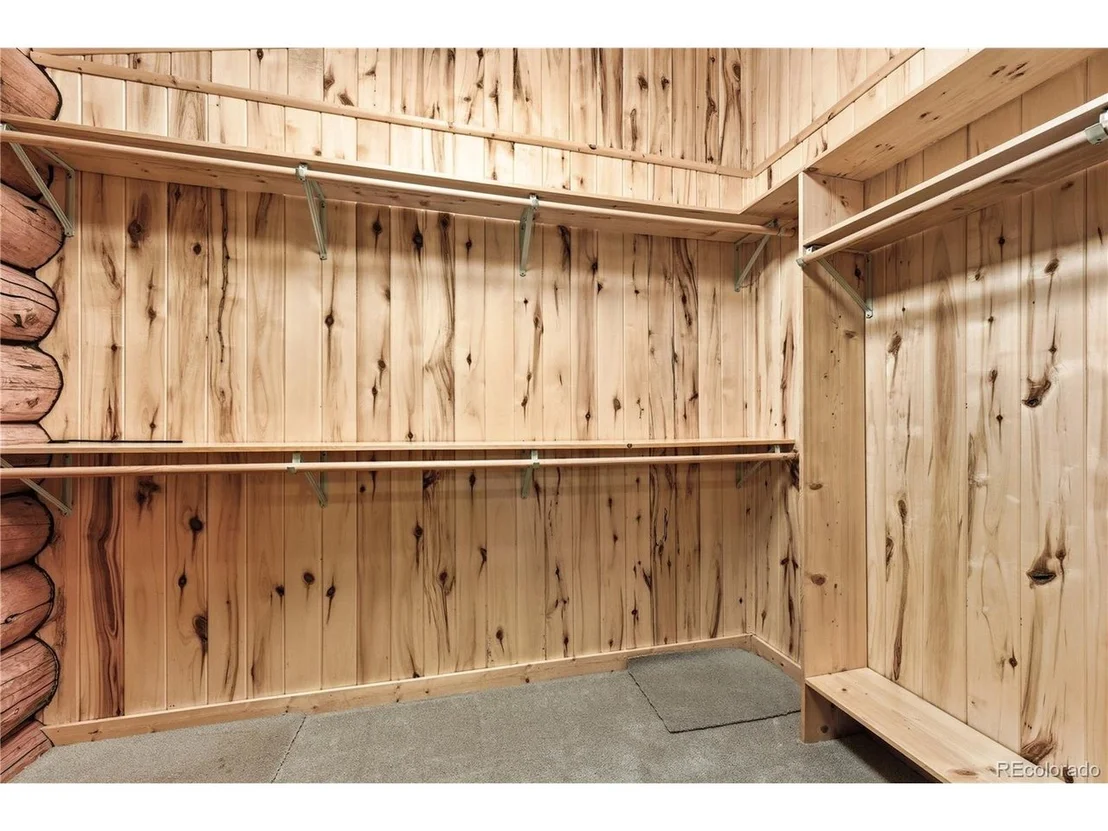 Photo of 1806 Wagon Wheel Rd