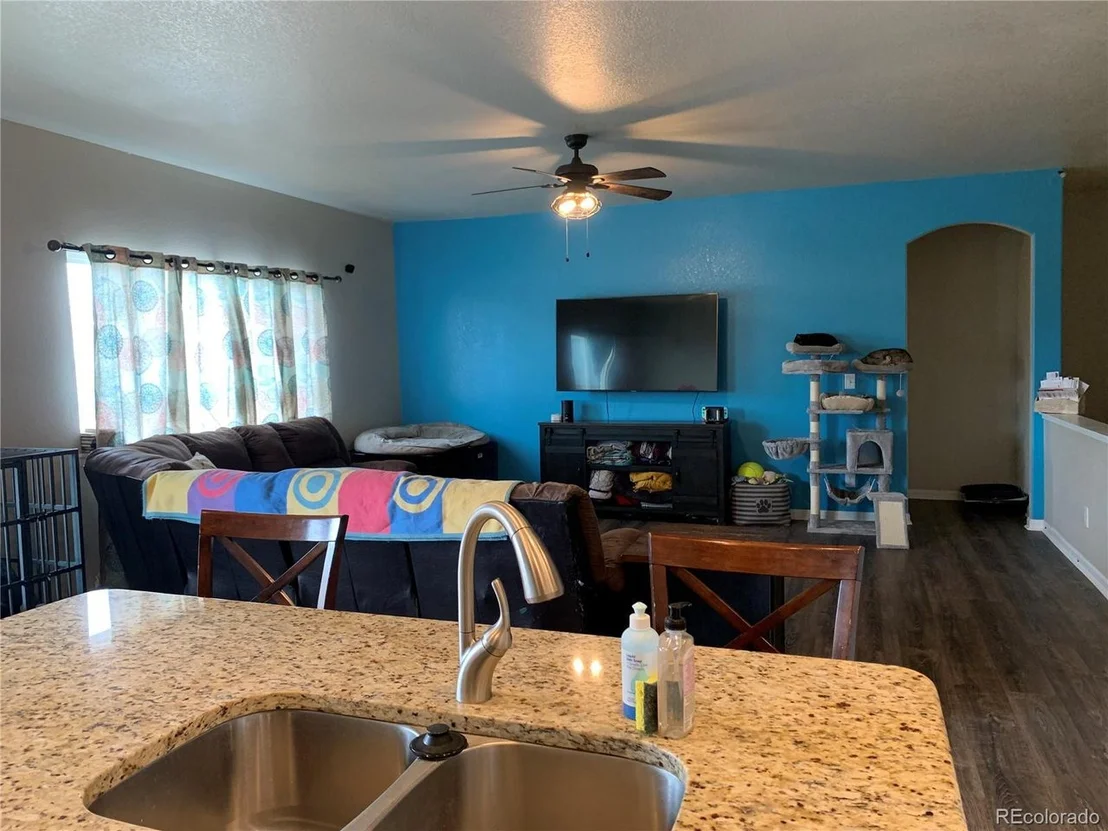 Photo of 1064 Sunrise Cir