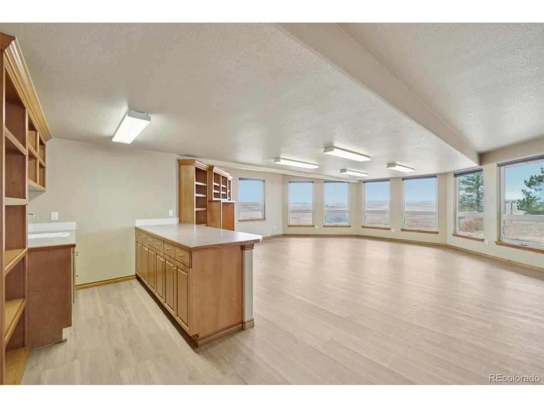 Photo of 2981 Rock Cir