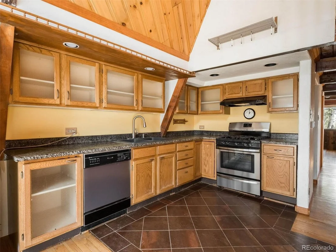 Photo of 4254 Witter Gulch Rd