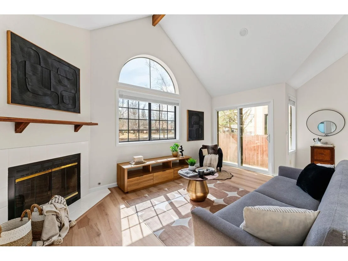 Photo of 4848 Baldwin Pl