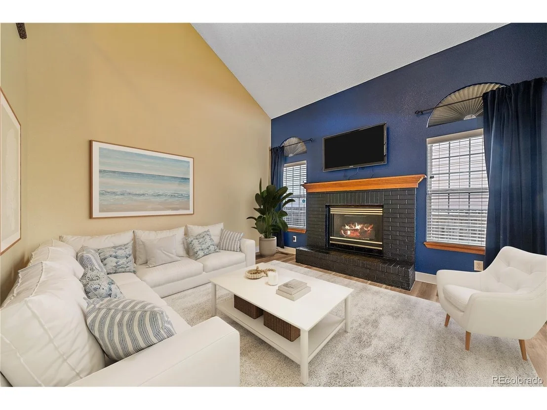 Photo of 6810 Simms Ct