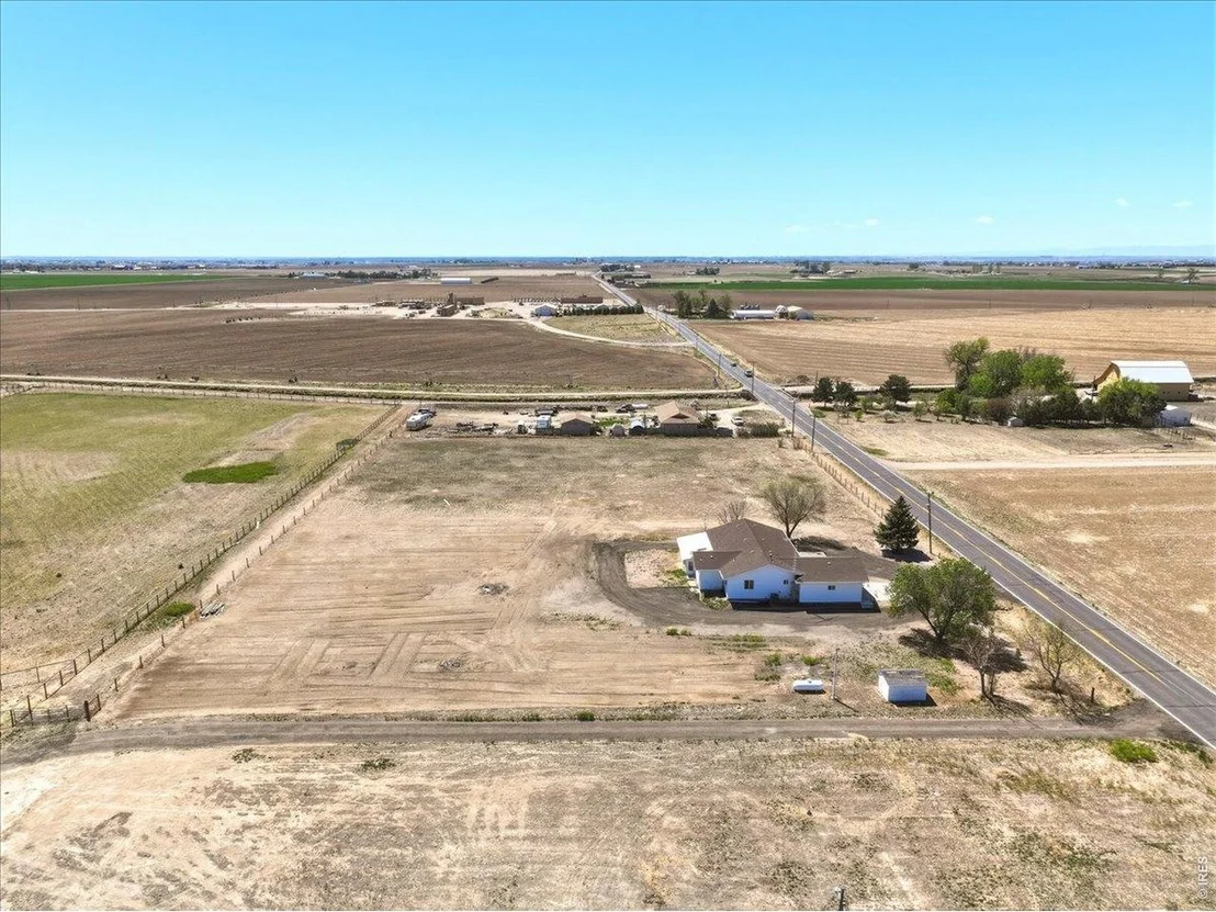 Photo of 38398 County Road 33