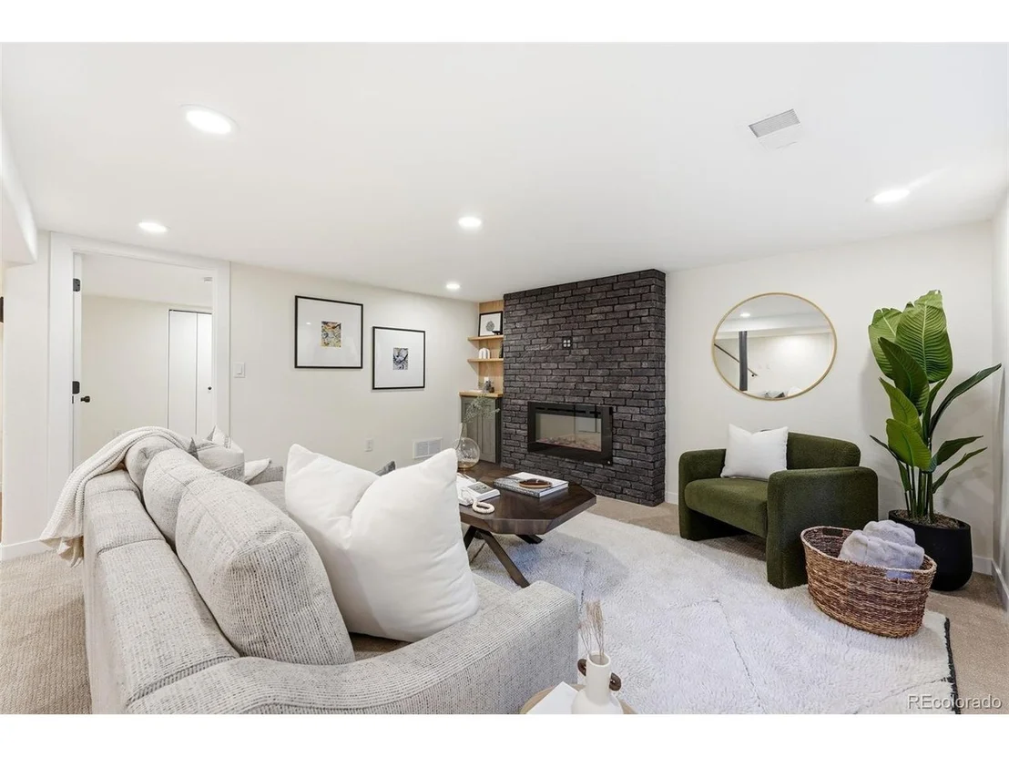 Photo of 3410 Ash Ave